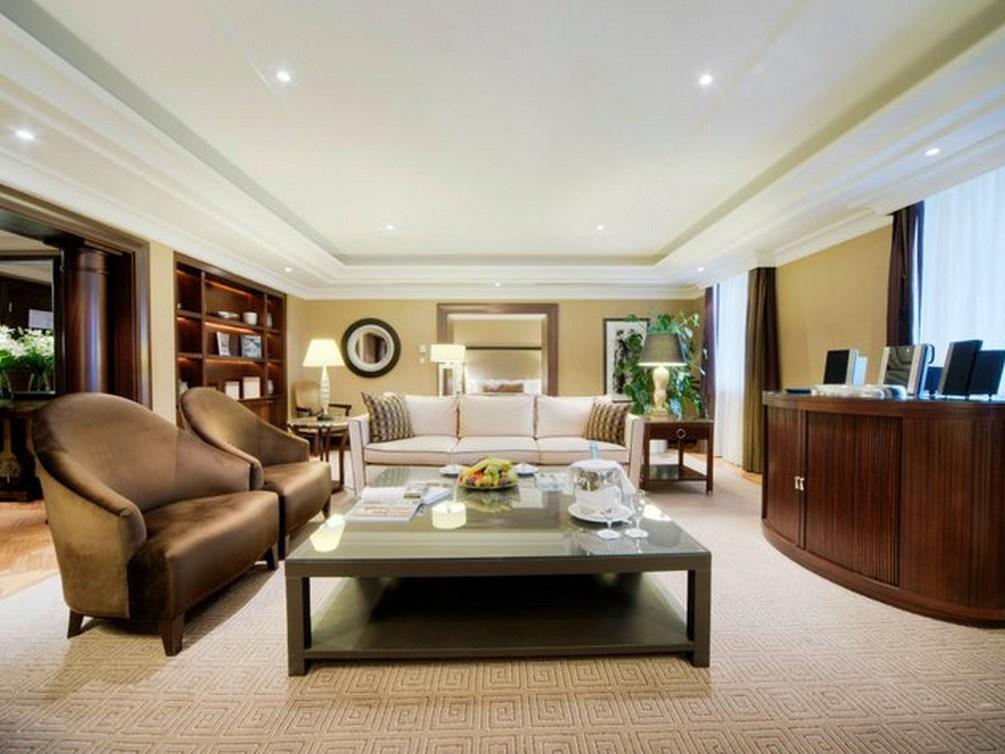 Corinthia Budapest Eksteriør billede The interior of a suite at the InterContinental London Park Lane