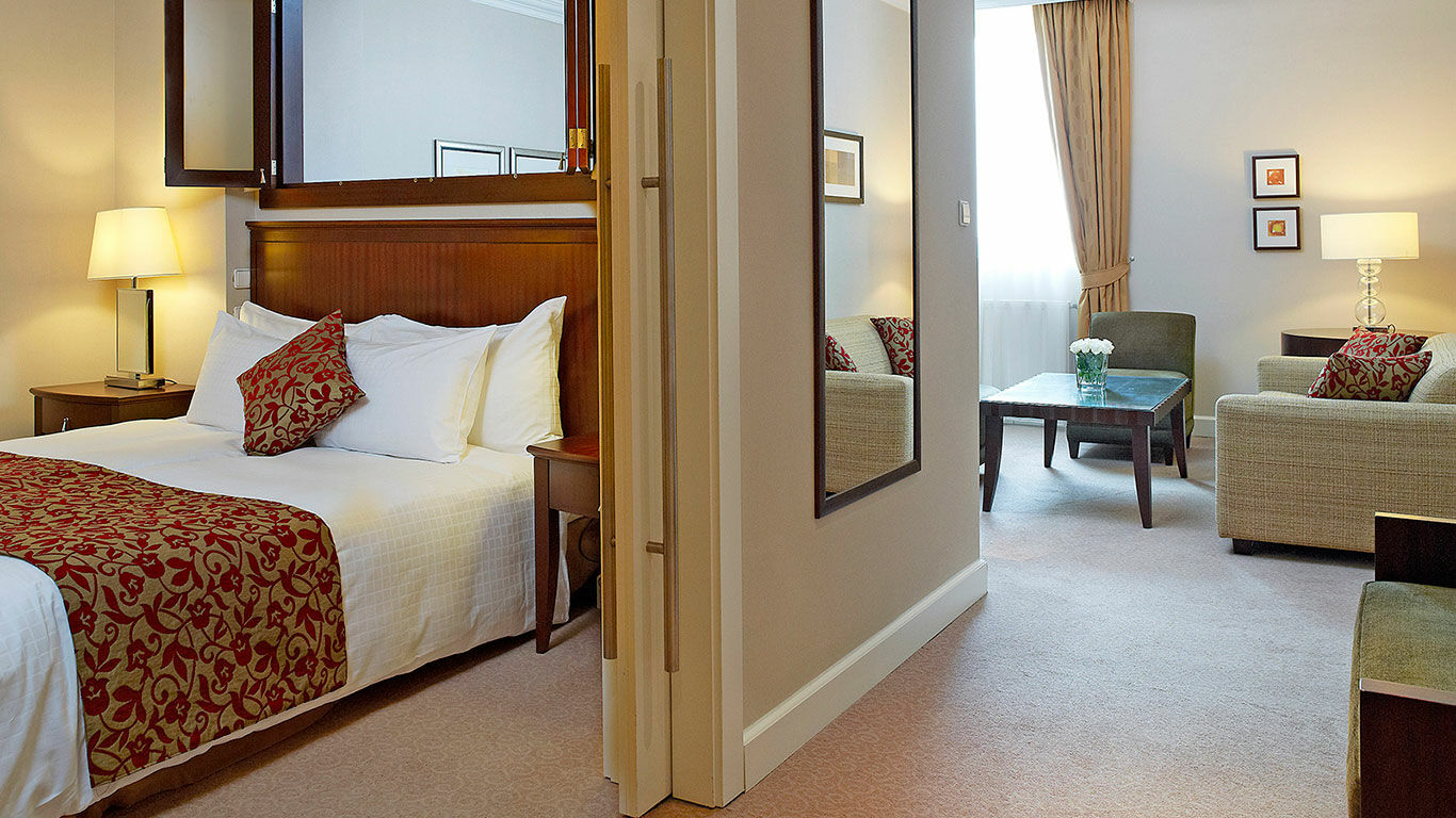 Corinthia Budapest Eksteriør billede A suite at the InterContinental London