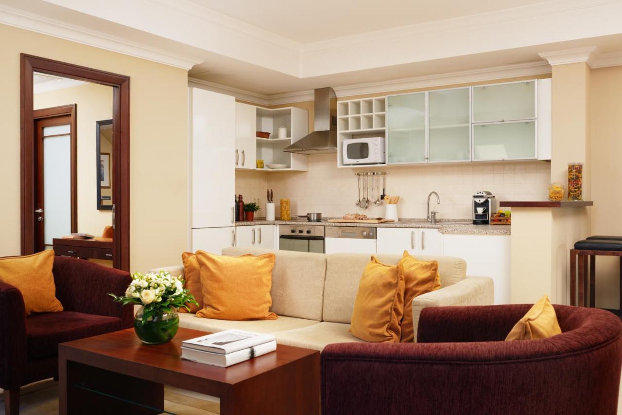 Corinthia Budapest Eksteriør billede A typical serviced apartment in Moscow, Russia